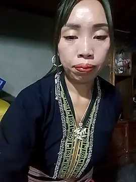 Snapshot of sulove_xx chatting on February 17, 2026, 2:58 pm sulove xx online show from February 17, 2026, 2:58 pm