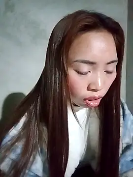 Snapshot of sulove_xx chatting on February 9, 2026, 2:15 pm sulove xx online show from February 9, 2026, 2:15 pm