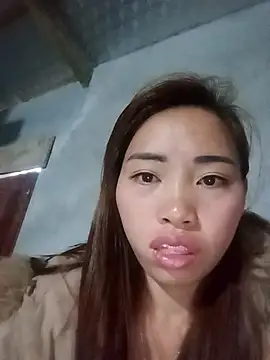 Snapshot of sulove_xx chatting on February 6, 2026, 11:45 pm sulove xx online show from February 6, 2026, 11:45 pm