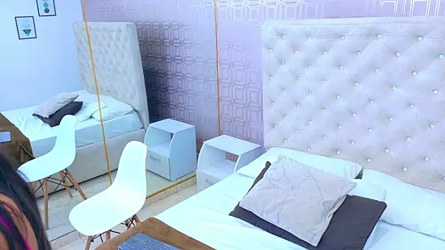 Snapshot of Samanta_Isel chatting on March 3, 2026, 3:13 am Samanta Isel online show from March 3, 2026, 3:13 am