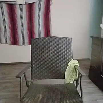 LacyLaurent online show from October 28, 2025, 4:35 am