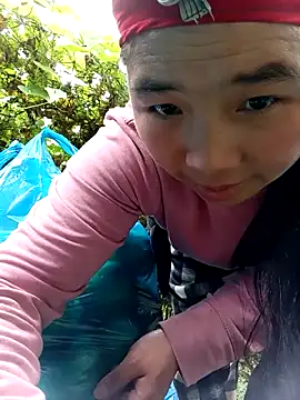 quynhkoolbae online show from October 22, 2025, 3:06 am