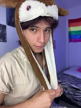 Snapshot of bellamy_095 chatting on February 19, 2026, 8:17 pm bellamy 095 online show from February 19, 2026, 8:17 pm