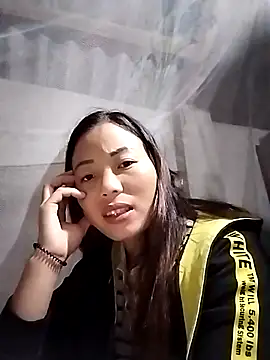 Annaacutee online show from November 2, 2025, 1:16 pm