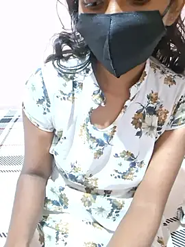 Snapshot of sunny_sweet chatting on June 22, 2026, 4:20 am sunny sweet online show from June 22, 2026, 4:20 am