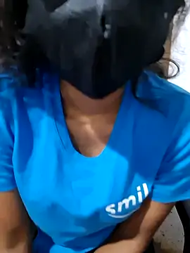 Snapshot of sunny_sweet chatting on July 4, 2026, 4:11 pm sunny sweet online show from July 4, 2026, 4:11 pm
