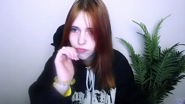 GuessMe    online show from December 19, 2025, 4:49 am