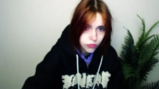 Snapshot of GuessMe___ chatting on November 30, 2025, 10:43 pm GuessMe online show from November 30, 2025, 10:43 pm