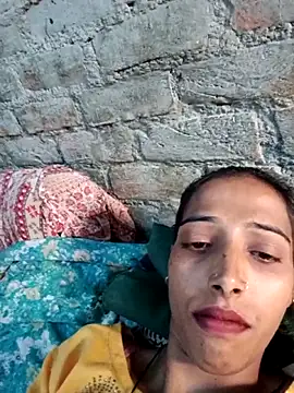 Pinki thakur 1 online show from November 2, 2025, 8:19 am