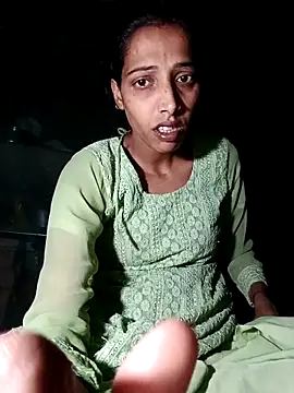 Snapshot of Pinki_thakur_1 chatting on March 2, 2026, 7:32 pm Pinki thakur 1 online show from March 2, 2026, 7:32 pm