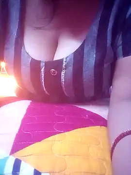 Snapshot of TINASONI chatting on February 4, 2026, 3:51 pm TINASONI online show from February 4, 2026, 3:51 pm