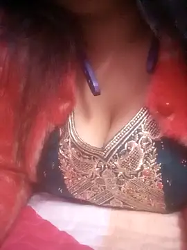 Snapshot of TINASONI chatting on February 12, 2026, 10:37 am TINASONI online show from February 12, 2026, 10:37 am