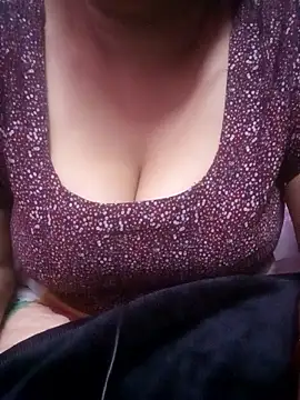 Snapshot of TINASONI chatting on November 24, 2025, 12:38 pm TINASONI online show from November 24, 2025, 12:38 pm