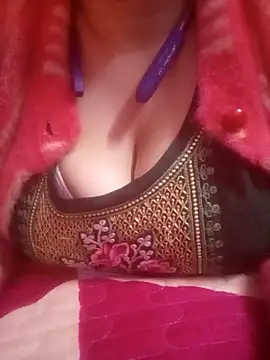 Snapshot of TINASONI chatting on February 8, 2026, 4:37 pm TINASONI online show from February 8, 2026, 4:37 pm