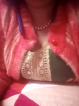 Snapshot of TINASONI chatting on February 17, 2026, 12:52 am TINASONI online show from February 17, 2026, 12:52 am