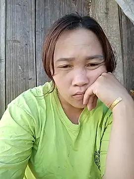 miumiu 00 online show from October 5, 2025, 1:51 am