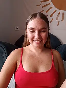 KisaVixen online show from September 18, 2025, 10:40 am