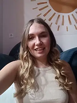 KisaVixen online show from September 10, 2025, 6:51 pm