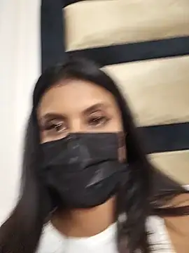 Indian GlowingMiax online show from April 9, 2026, 9:21 pm