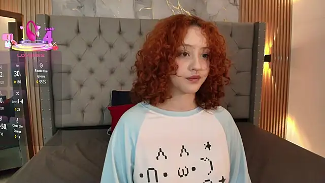 Suxan White  online show from November 6, 2025, 11:58 am