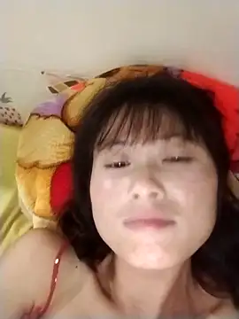 Snapshot of linda_bae00 chatting on October 10, 2025, 2:29 pm linda bae00 online show from October 10, 2025, 2:29 pm