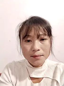 Snapshot of linda_bae00 chatting on November 24, 2025, 11:49 pm linda bae00 online show from November 24, 2025, 11:49 pm