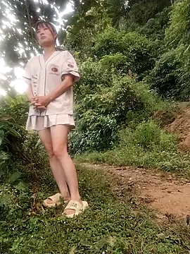 Snapshot of linda_bae00 chatting on September 18, 2025, 11:52 pm linda bae00 online show from September 18, 2025, 11:52 pm