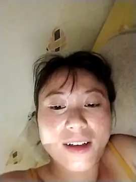 Snapshot of linda_bae00 chatting on October 1, 2025, 1:26 pm linda bae00 online show from October 1, 2025, 1:26 pm