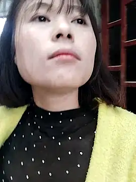 linda bae00 online show from December 23, 2025, 12:43 am