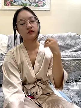 laowumeimei online show from October 2, 2025, 3:15 pm