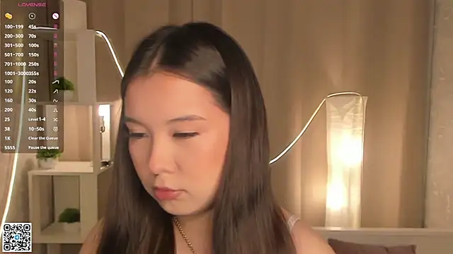 AlberthaEscue online show from November 16, 2025, 4:17 am