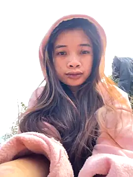 beobeo 2xx online show from December 3, 2025, 1:28 am