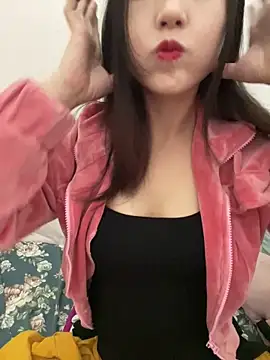 Dieknr online show from November 5, 2025, 1:52 am