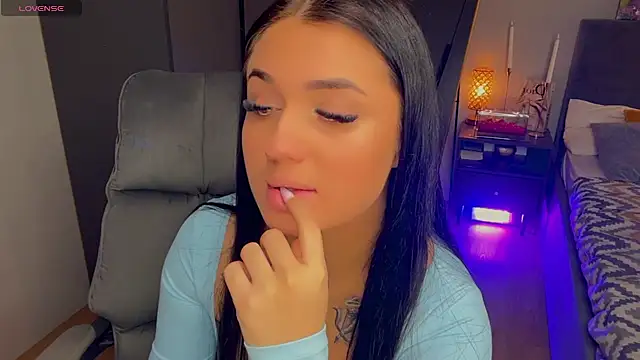 mygoddesshecate online show from April 24, 2026, 2:24 am