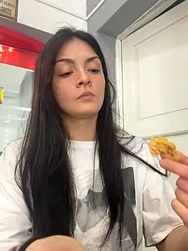 Danielaeliana online show from September 15, 2025, 6:30 pm