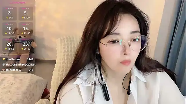 Snapshot of Xiali-166 chatting on February 13, 2026, 11:54 am Xiali-166 online show from February 13, 2026, 11:54 am