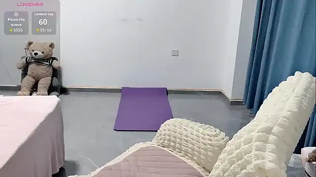 Snapshot of Xiali-166 chatting on January 19, 2026, 5:44 am Xiali-166 online show from January 19, 2026, 5:44 am