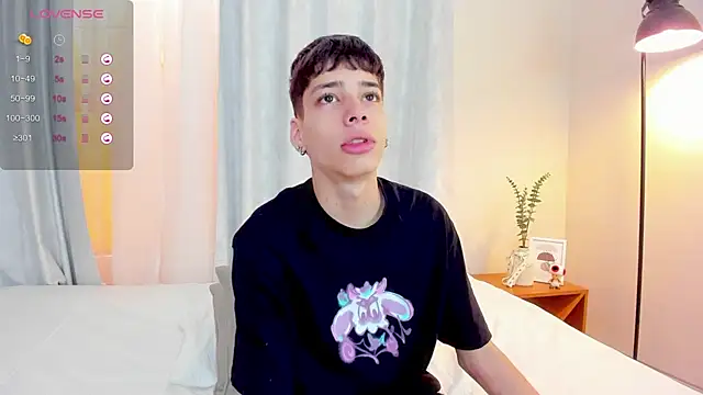 Snapshot of oblivion_deku chatting on February 19, 2026, 2:03 pm oblivion deku online show from February 19, 2026, 2:03 pm