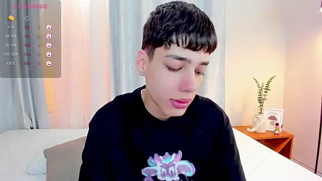 Snapshot of oblivion_deku chatting on February 25, 2026, 2:06 pm oblivion deku online show from February 25, 2026, 2:06 pm