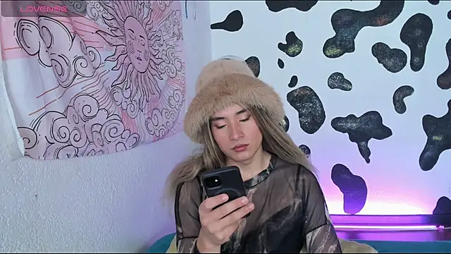 brihanna cooper online show from December 15, 2025, 1:50 pm