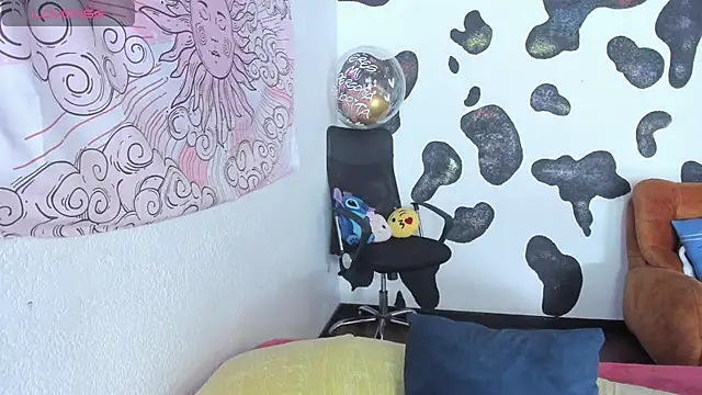 brihanna cooper online show from November 5, 2025, 1:47 pm