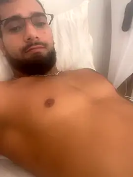 misteriosoa351 online show from October 25, 2025, 10:47 am