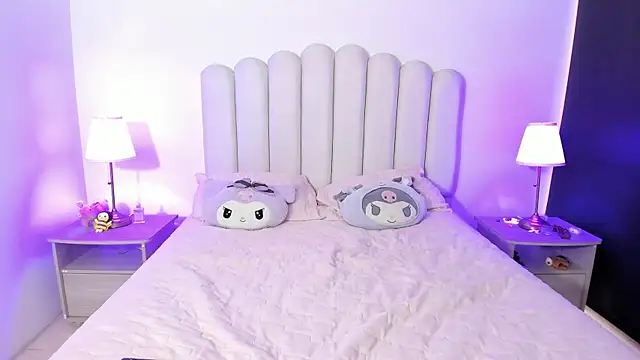 SofieBunnie online show from September 26, 2025, 10:16 pm