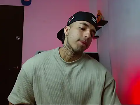 Snapshot of ragnar_phoenix chatting on November 23, 2025, 7:13 pm ragnar phoenix online show from November 23, 2025, 7:13 pm