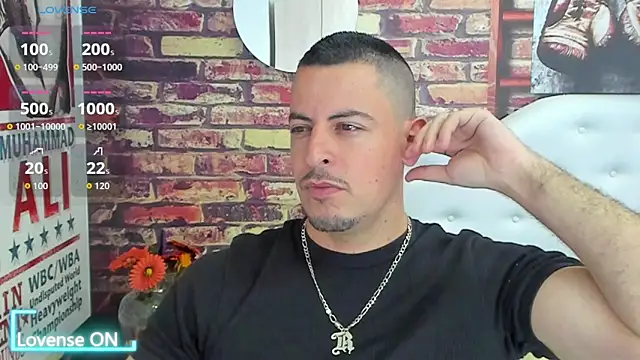Snapshot of scotty_musicc chatting on September 27, 2025, 1:12 am scotty musicc online show from September 27, 2025, 1:12 am