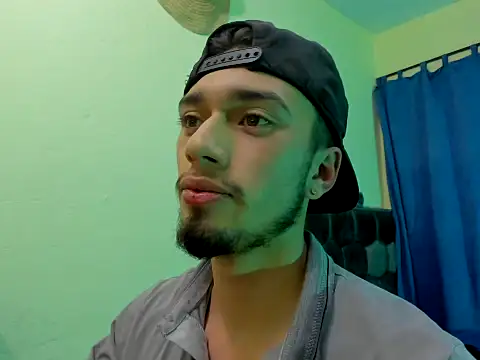 theostone online show from September 14, 2025, 7:31 am