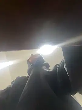 derek devil24 online show from November 29, 2025, 9:53 am