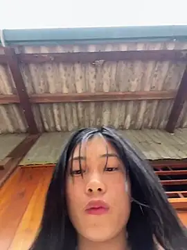 EmLy02 online show from April 1, 2026, 2:24 am