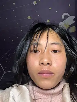 Snapshot of EmLy02 chatting on February 8, 2026, 10:24 am EmLy02 online show from February 8, 2026, 10:24 am