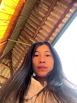 Snapshot of EmLy02 chatting on January 13, 2026, 1:20 am EmLy02 online show from January 13, 2026, 1:20 am